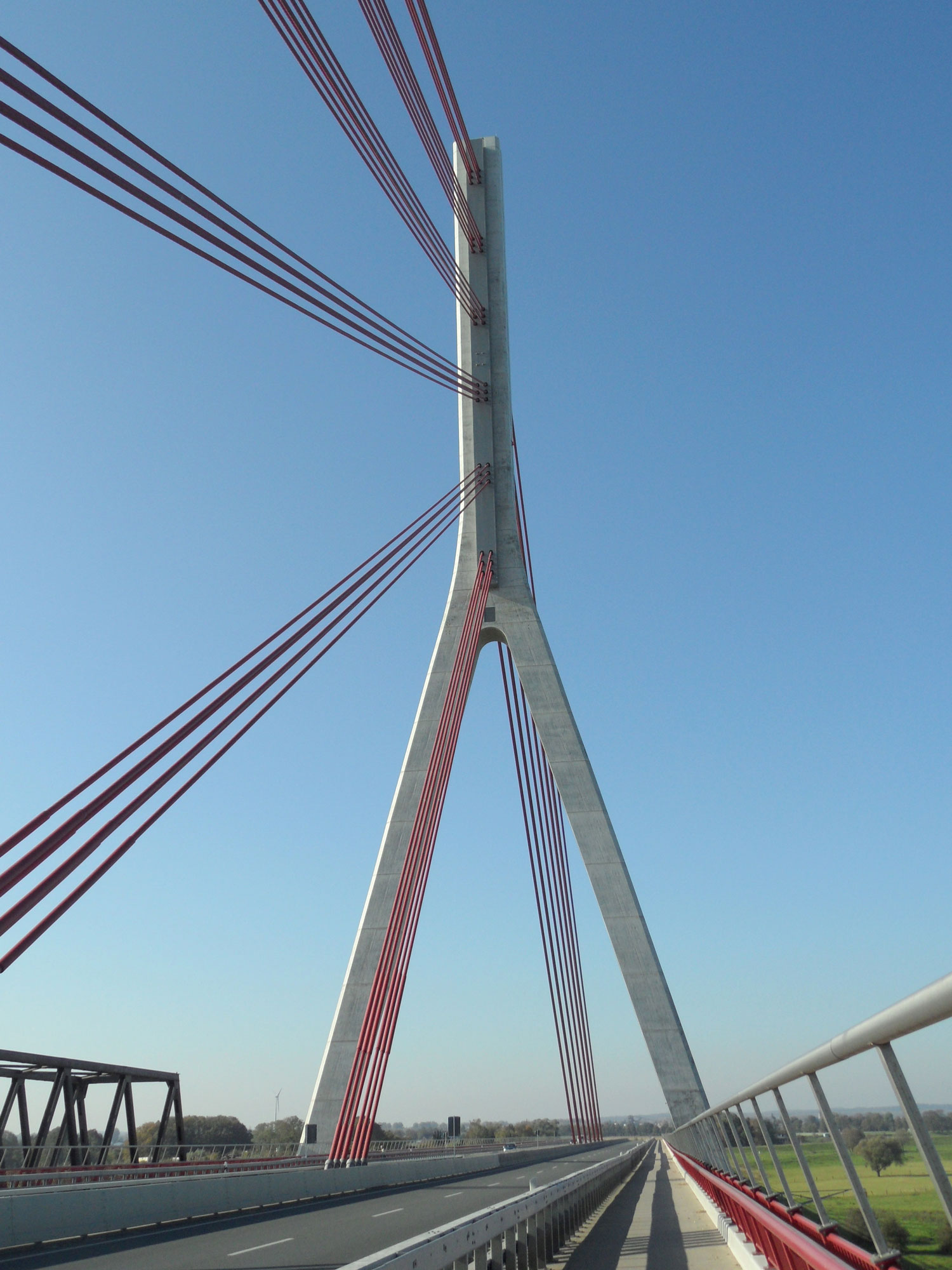 sagro-niederrhein-rheinbruecke